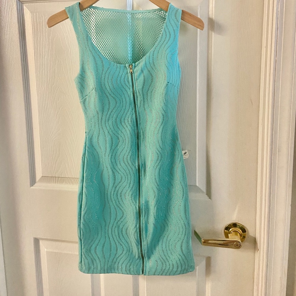 NWT Mint Green Body-con dress XS/S